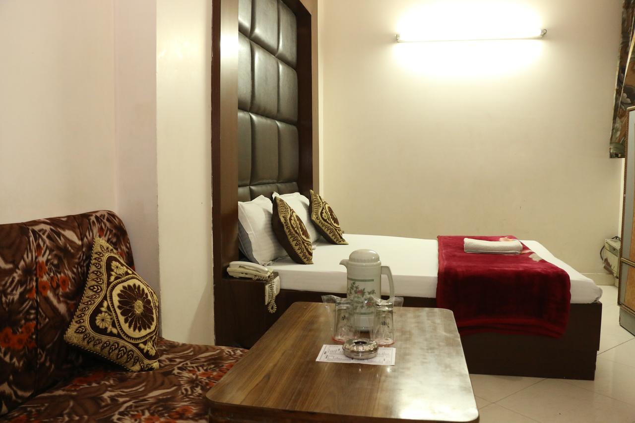 Hotel Maharaja Delhi Kültér fotó