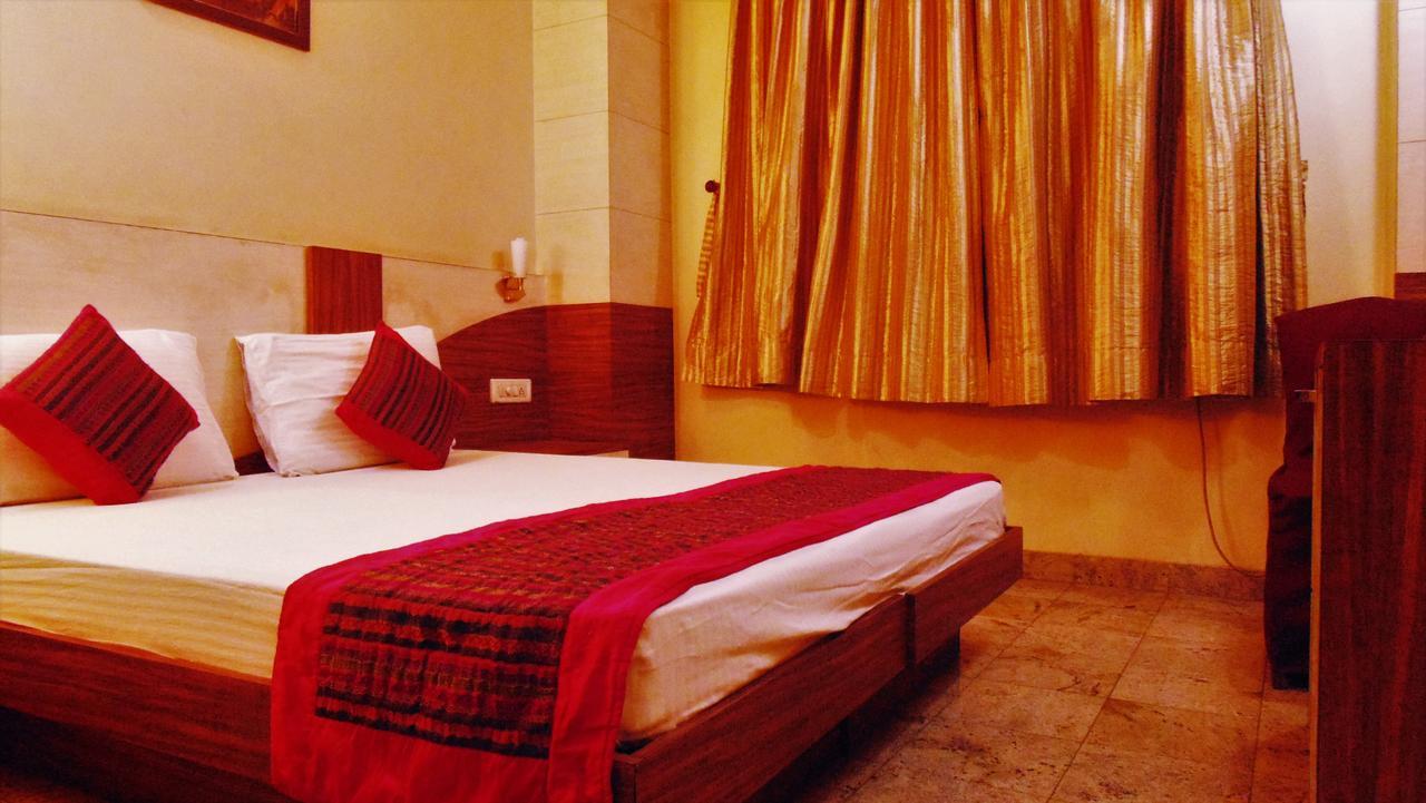 Hotel Maharaja Delhi Kültér fotó