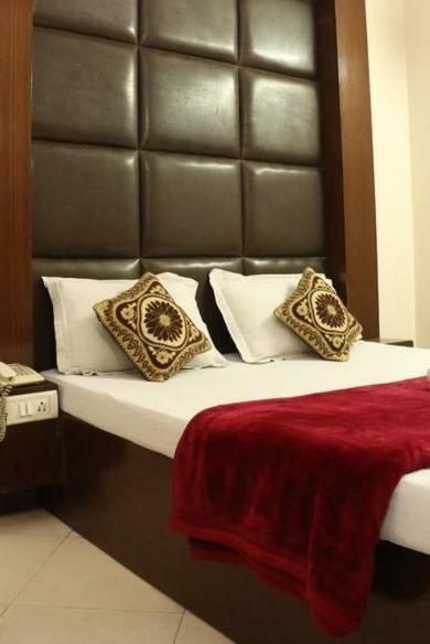 Hotel Maharaja Delhi Kültér fotó